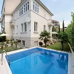 Jagoda Split