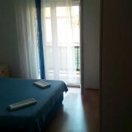 Guest house Jagoda 3*