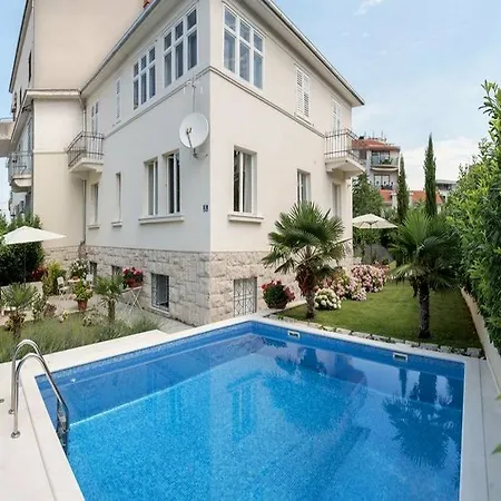 Guest house Jagoda Split